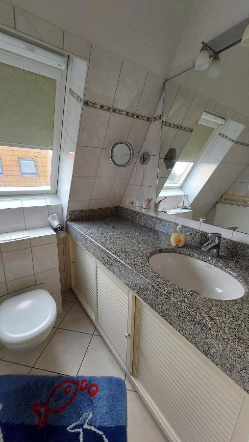 Ferienwohnung Hafenblick Wiek auf Rügen Extérieur photo