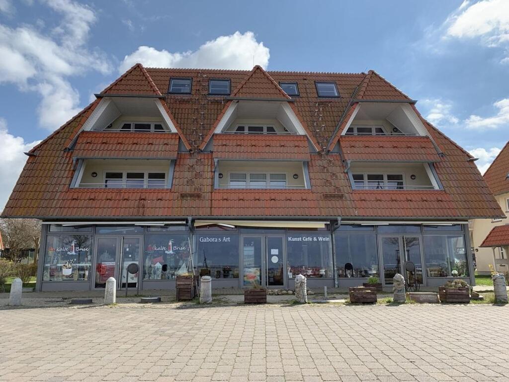 Ferienwohnung Hafenblick Wiek auf Rügen Extérieur photo