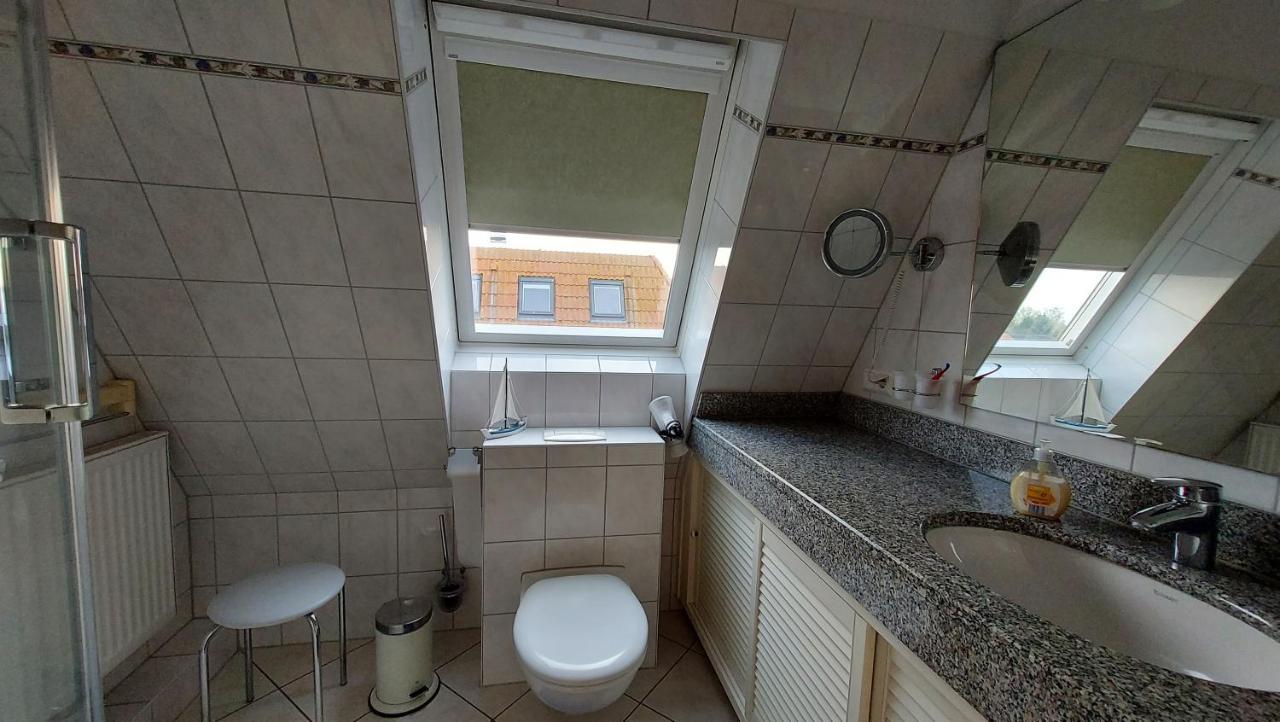 Ferienwohnung Hafenblick Wiek auf Rügen Extérieur photo